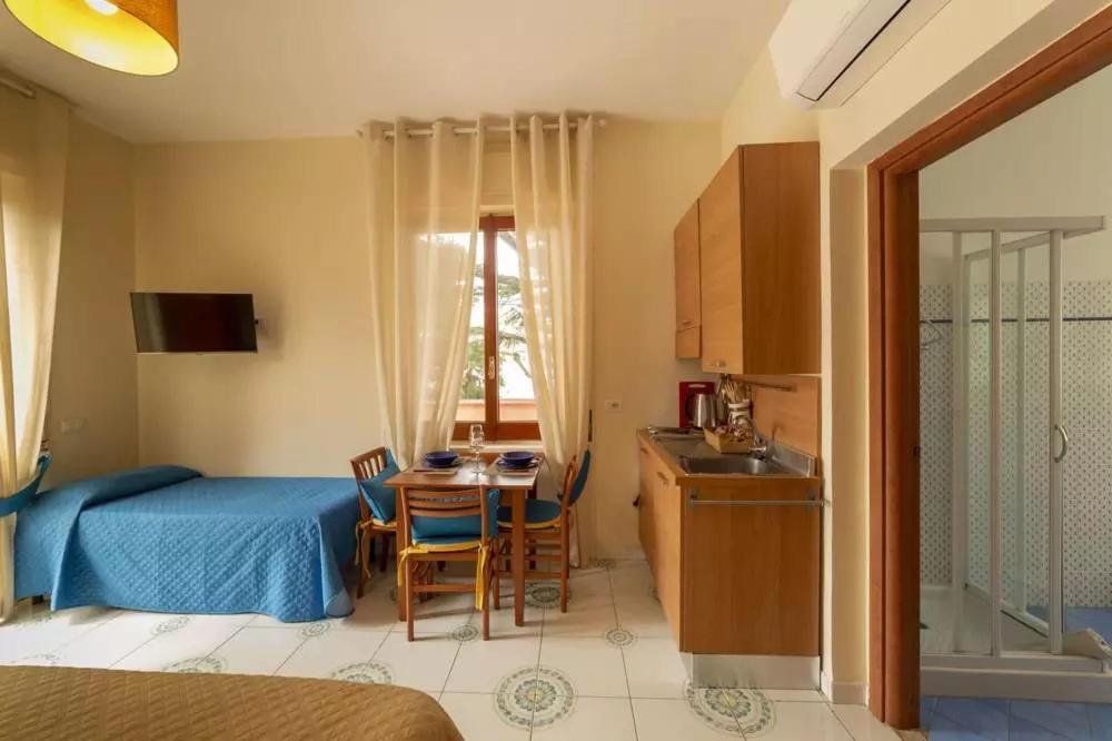 Villa Rosa Соренто Екстериор снимка