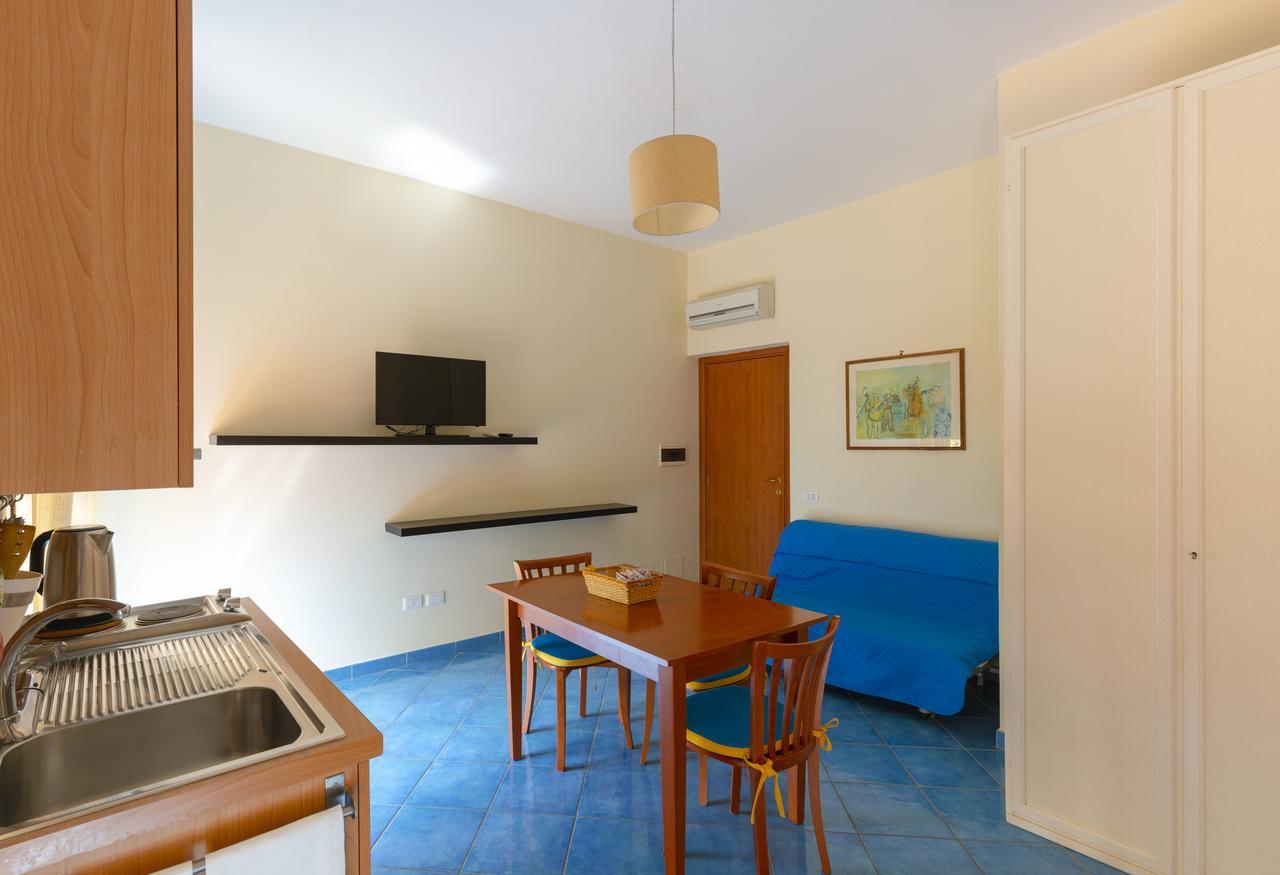 Villa Rosa Соренто Екстериор снимка