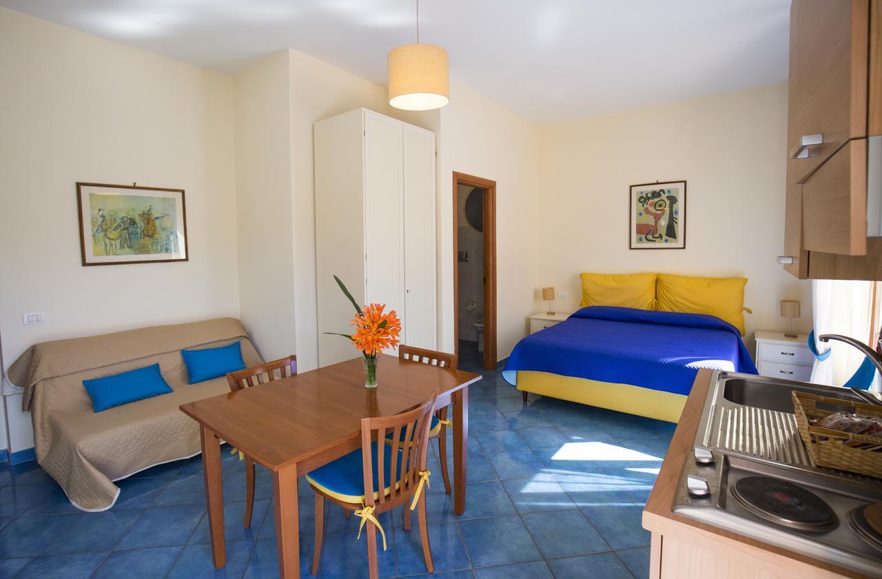 Villa Rosa Соренто Екстериор снимка