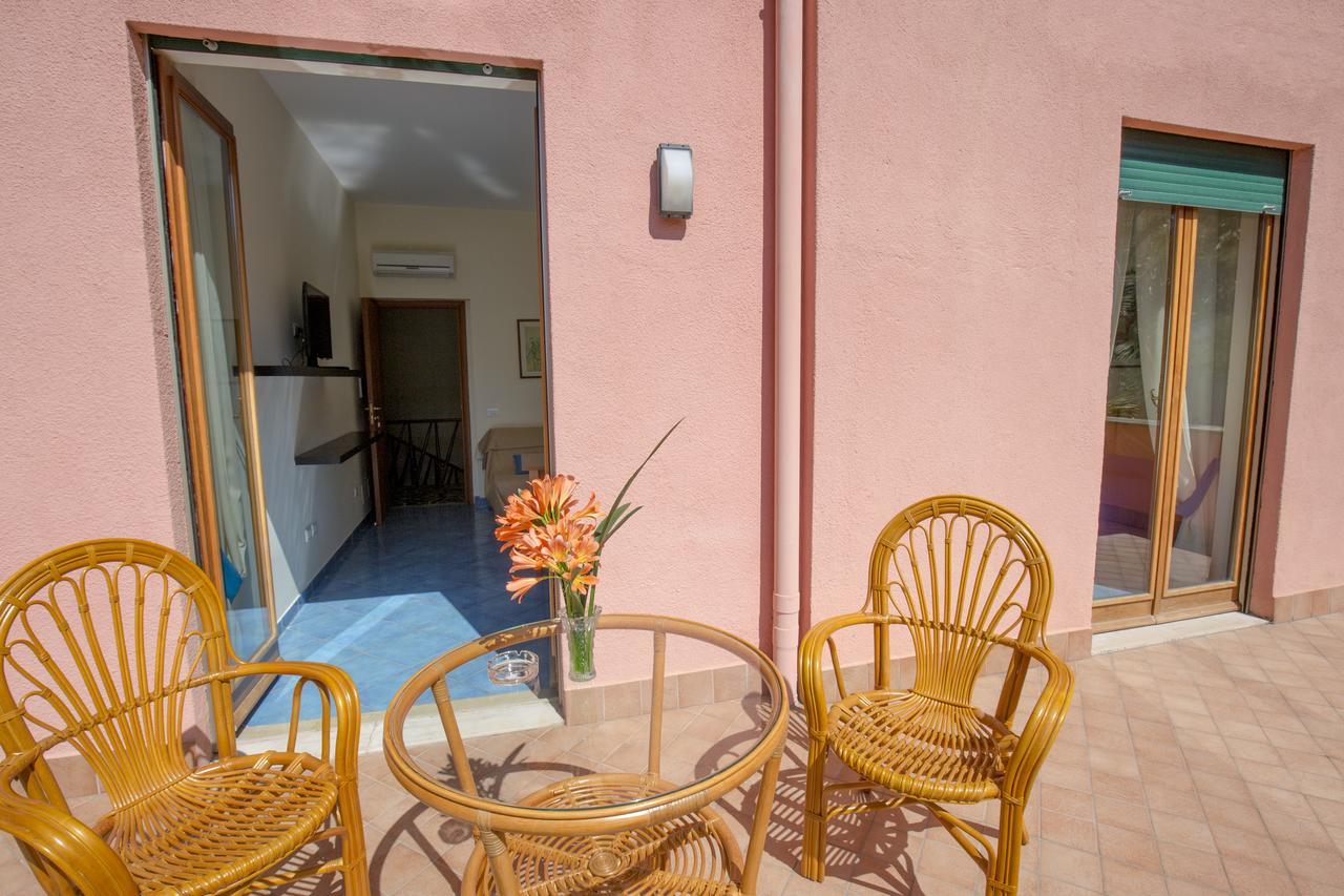 Villa Rosa Соренто Екстериор снимка